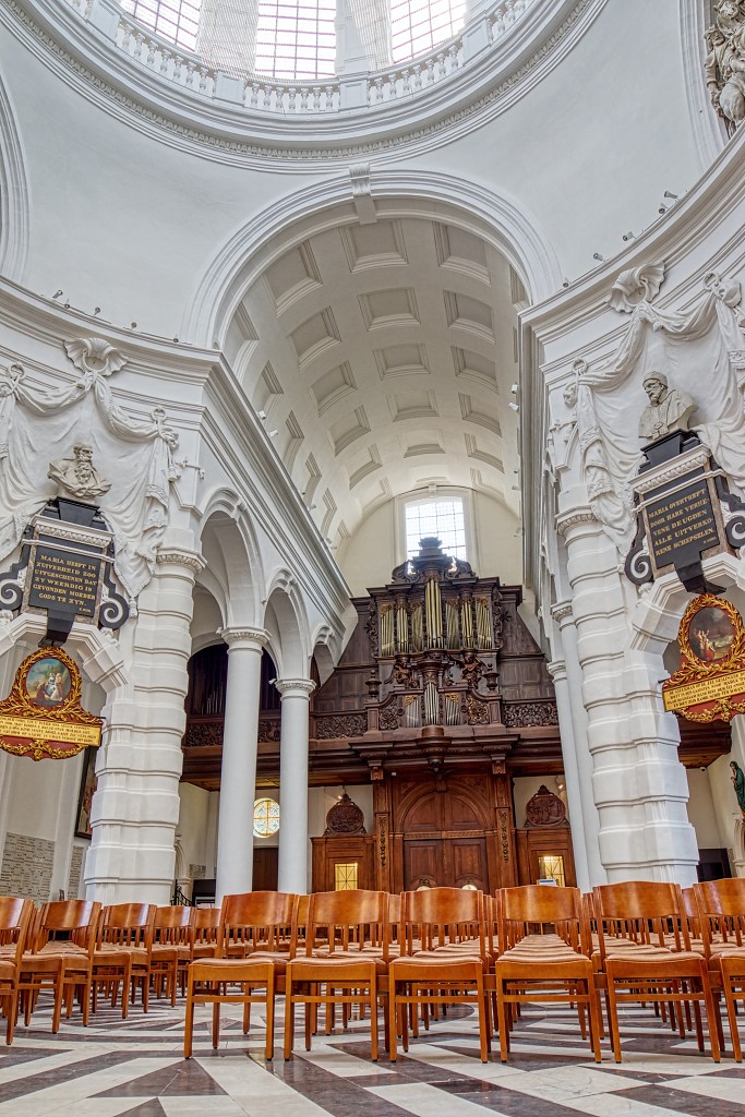 HDR kerkfotografie bedevaart basilique basilica basiliek Hanswijkbasiliek olv hanswijk La Notre-Dame our lady onze lieve vrouw rooms katholiek religie religion bedevaartsoord